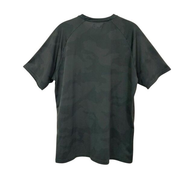 Under Armour Jersey Mens XL Green Camo Short Sleeve Breathable Loose HeatGear - Picture 5 of 11
